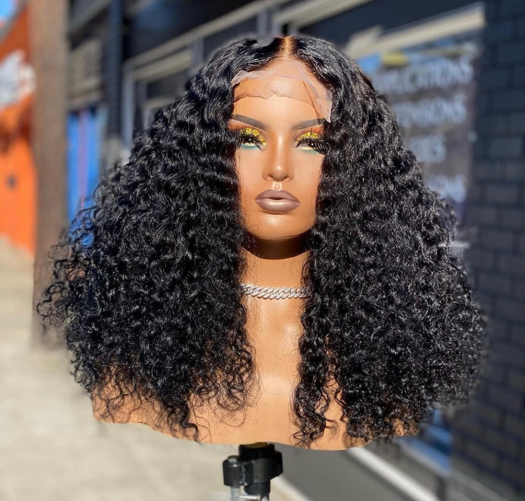 Kate Peruvian Curly wig