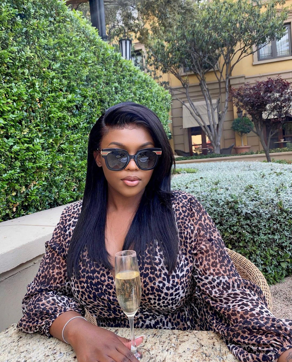 Straight Frontal Wig