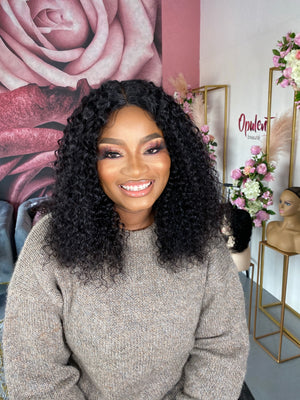 Kate Peruvian Curly wig